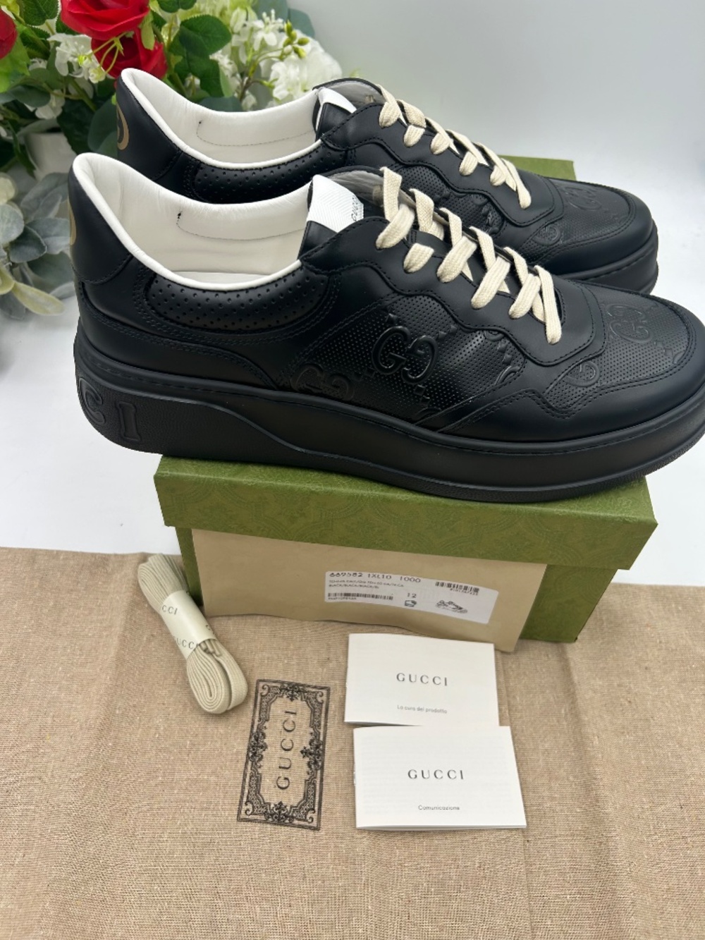 Men’s Gucci GG embossed black leather sneakers.Size11 (fits 11.5.) Made in Italy - Picture 9 of 10